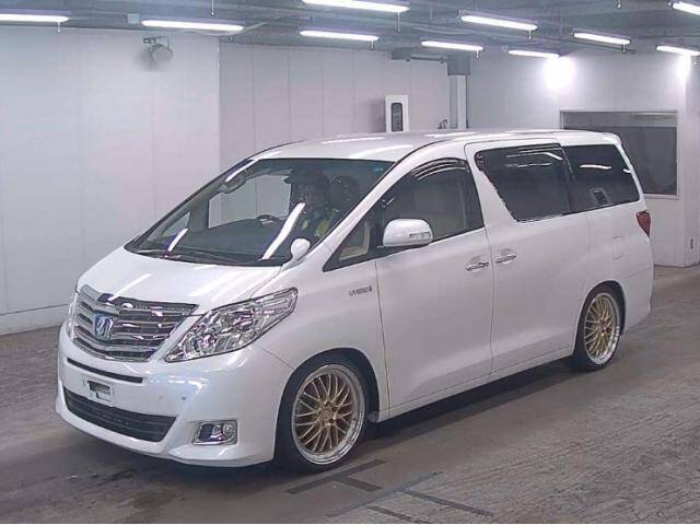 Toyota alphard 2014