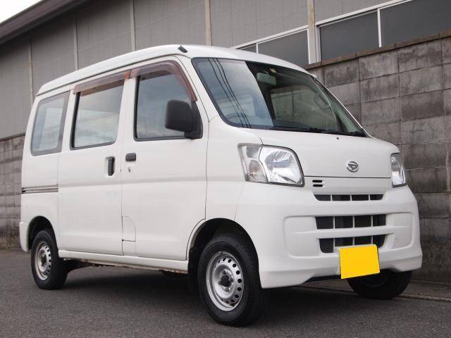 Hijet cargo машина