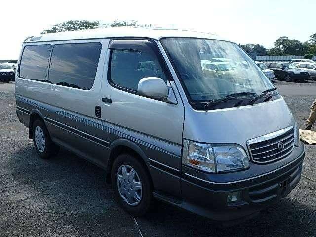 Toyota hiace 2000