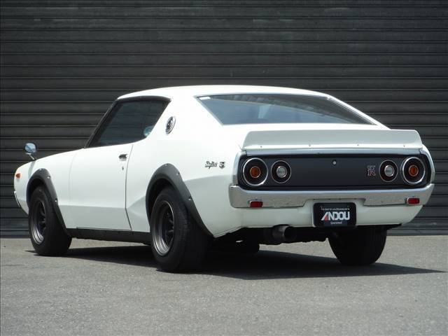 Nissan skyline 1975
