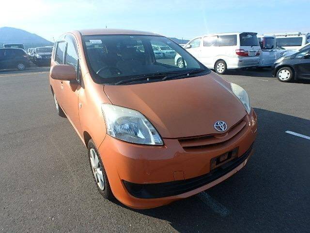 Toyota passo sette 2009