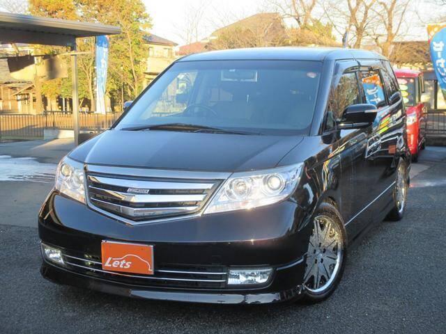 Honda elysion 2012