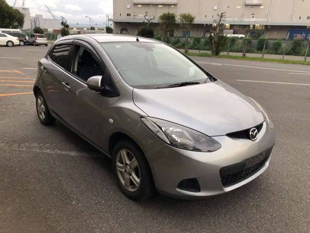 Mazda demio 2009