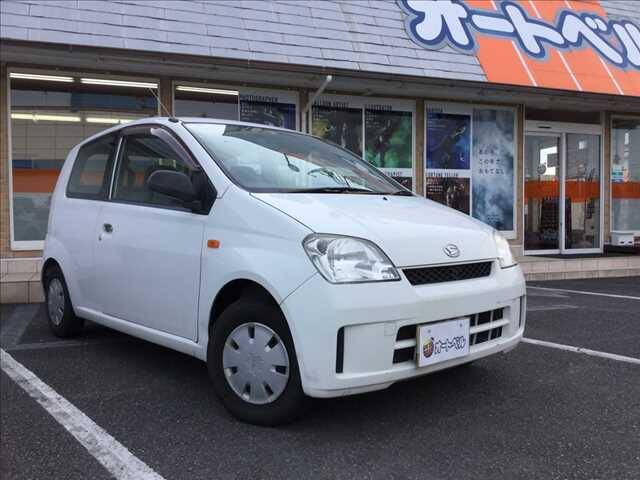 Daihatsu mira 2004