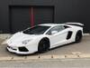 LAMBORGHINI AVENTADOR