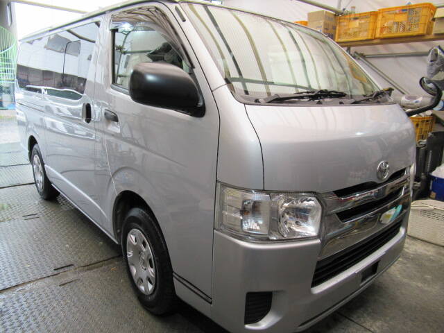 Toyota regius ace van