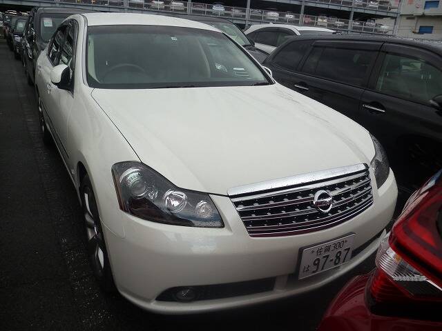 Nissan fuga 2007