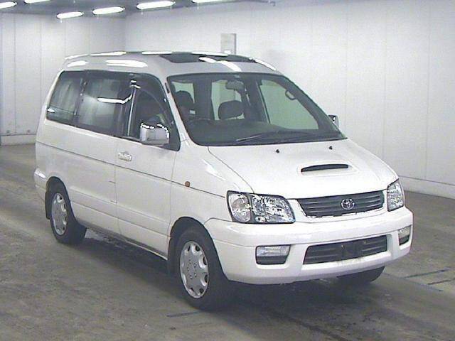 Toyota liteace noah