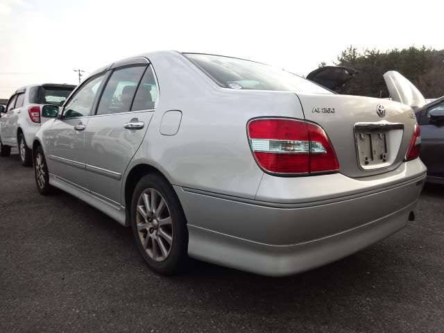 Toyota brevis 2002