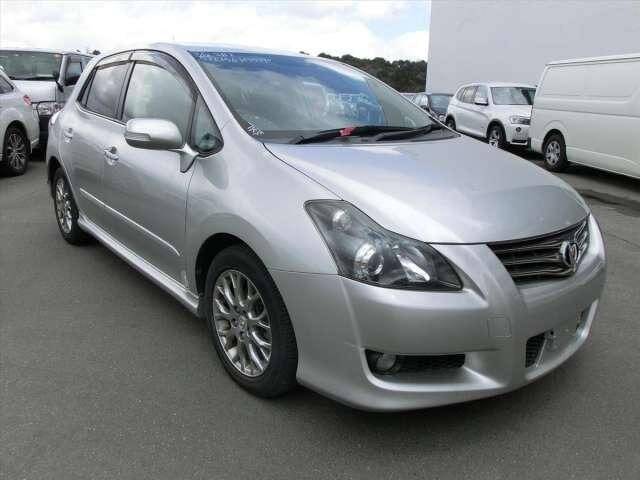 Toyota blade 2008