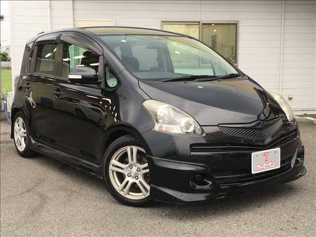 Toyota ractis 2010