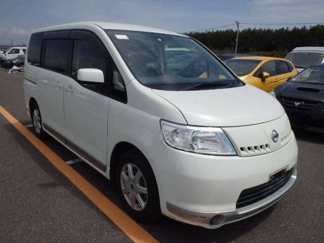 Nissan serena 2006