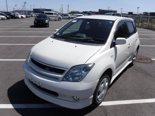 Toyota ist 2005
