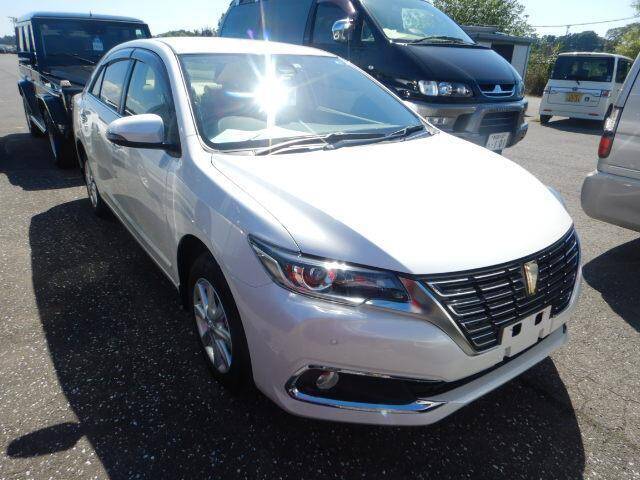 Toyota premio 2018