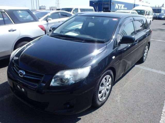Toyota corolla fielder 2011