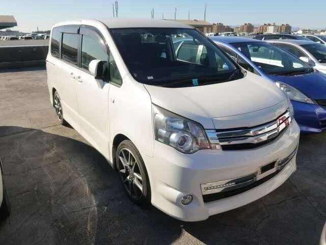 Тормозные колодки toyota noah