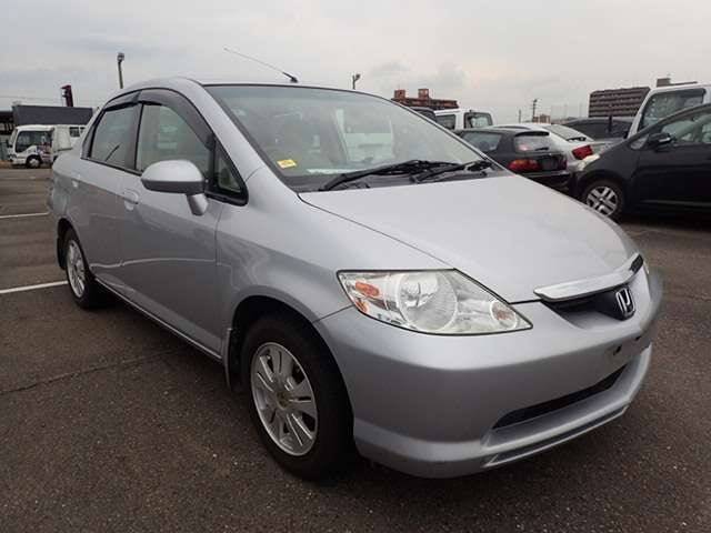 Honda fit aria 2003