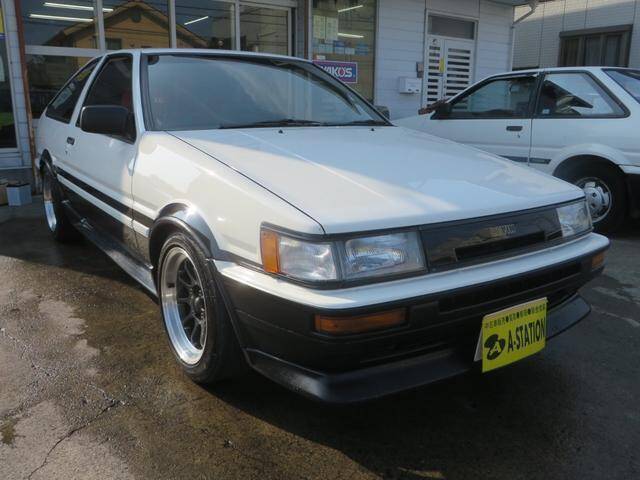 Toyota corolla levin 85
