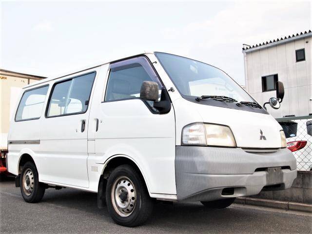 Mitsubishi delica 2000
