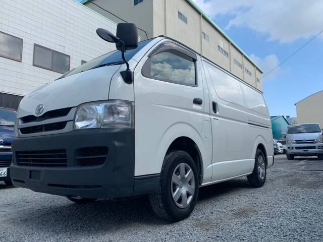 Toyota regius ace van