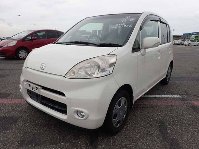 Honda life 2008