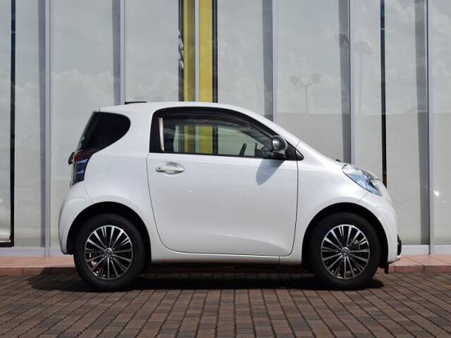 Toyota iq 2014