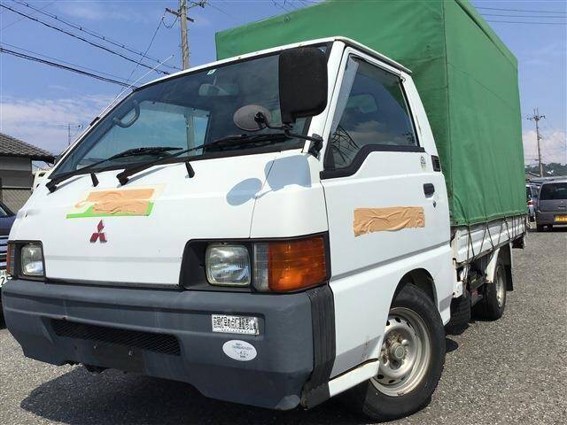 Mitsubishi delica truck