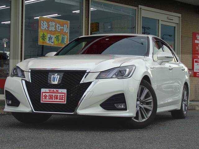 2016 Toyota Crown Athlete Ref No 0120265809 Used Cars For Sale Picknbuy24 Com