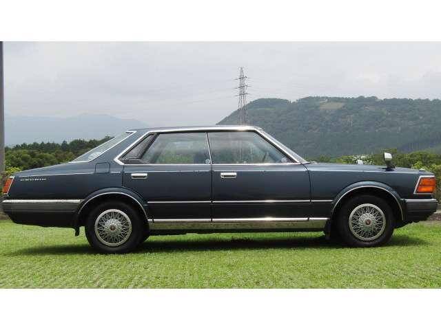 Nissan cedric 1983