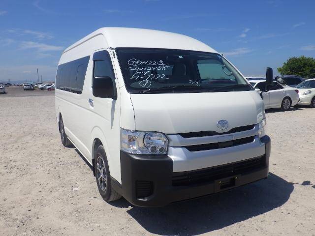 Hiace Commuter