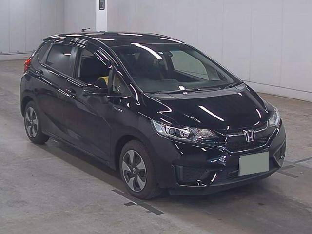 17 Honda Fit Hybrid Ref No Used Cars For Sale Picknbuy24 Com