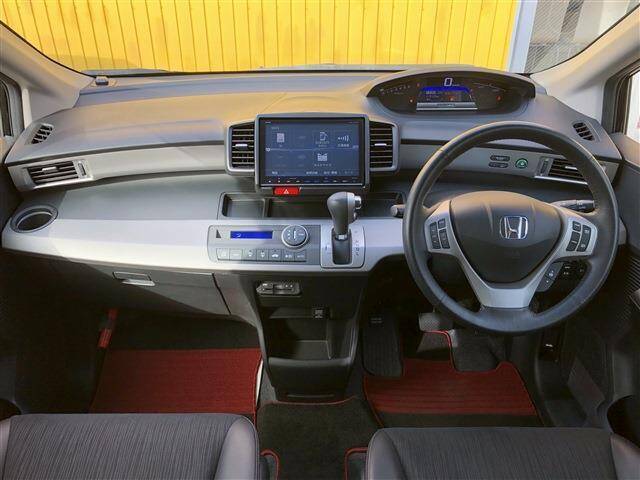 2015 HONDA FREED HYBRID  Ref No.0120280542  Used Cars for Sale 