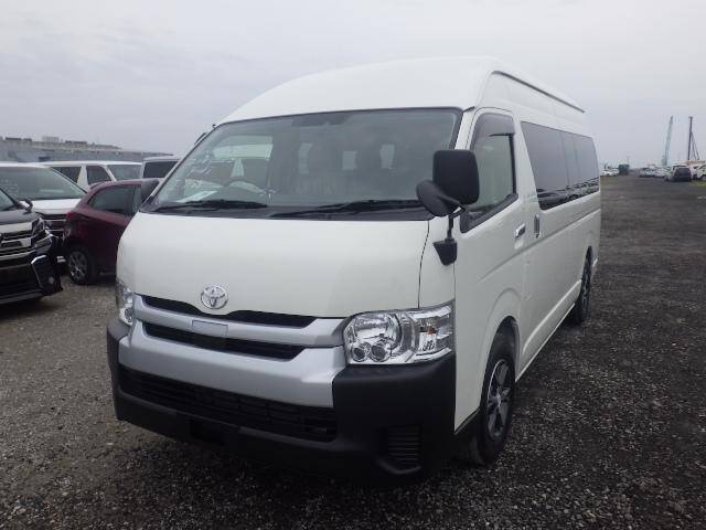 Hiace Commuter