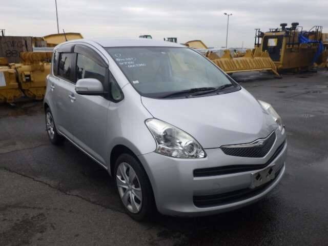Toyota ractis 2009