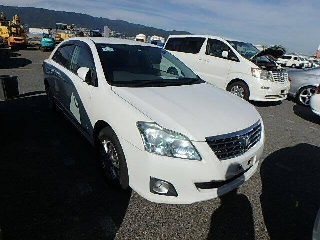 2011 toyota premio