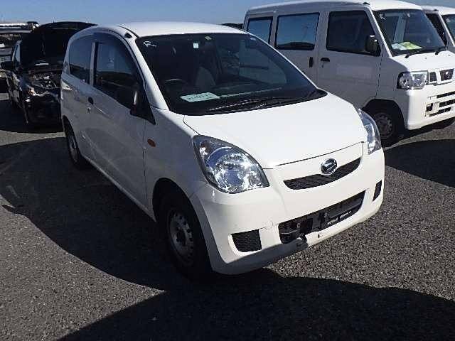 Daihatsu mira 2014