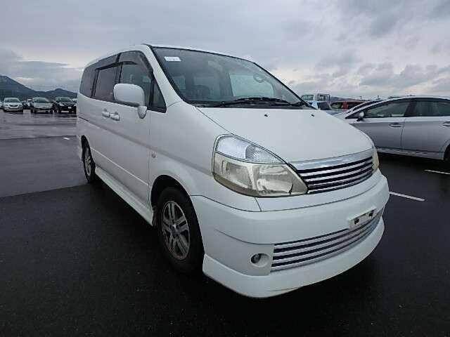 Nissan serena 2003
