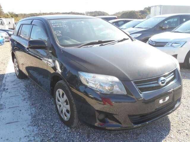 Toyota corolla fielder 2011