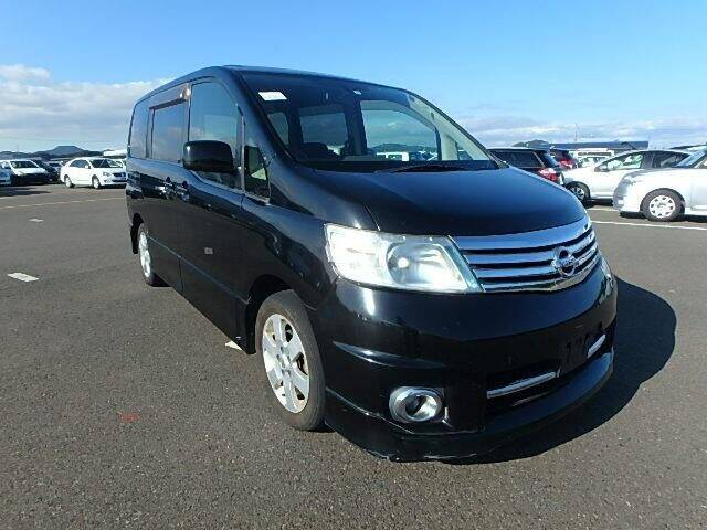 Nissan serena 2007