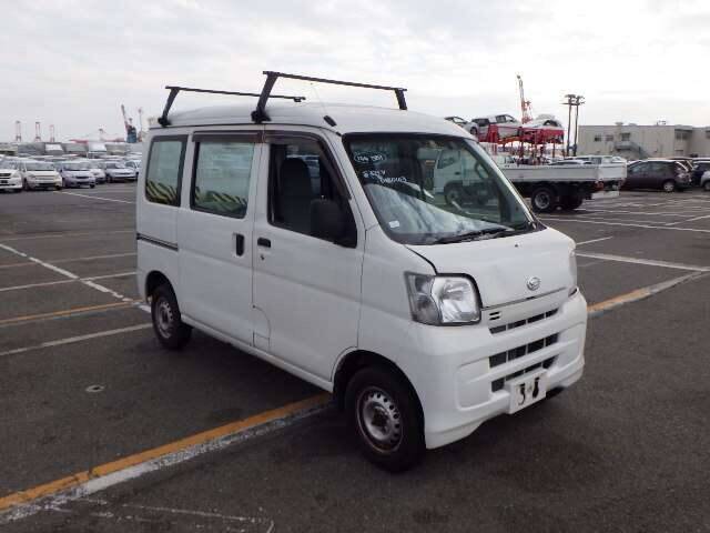 Hijet cargo машина