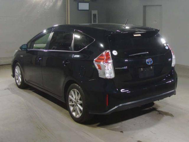 Toyota Prius Alpha zvw41w
