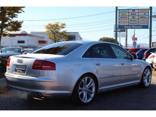 Ауди s8 2009