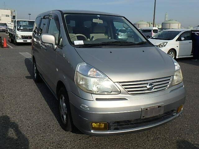 Nissan sirena 2004
