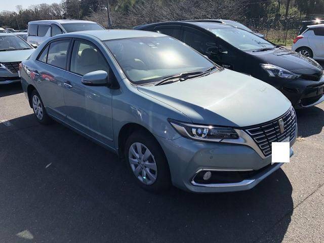 Toyota premio 2018