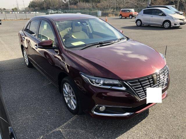 Toyota premio 2017