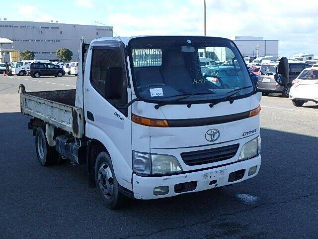 Toyota dyna 2000