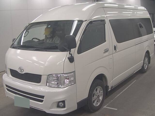 toyota hiace commuter 2011 for sale