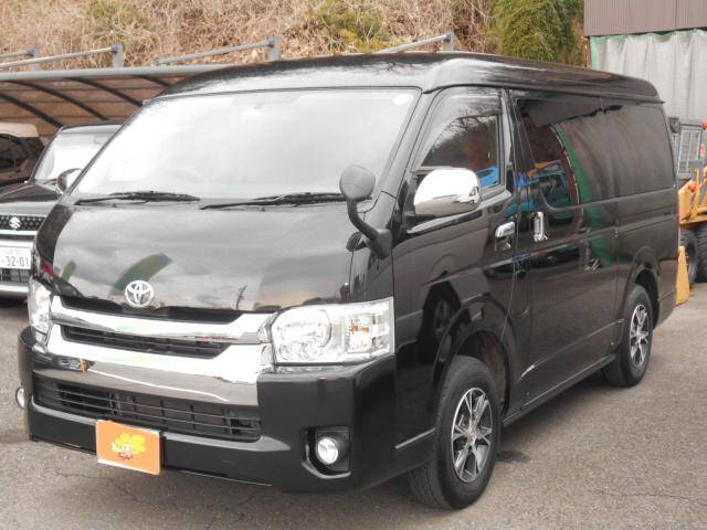 2017 toyota hiace price