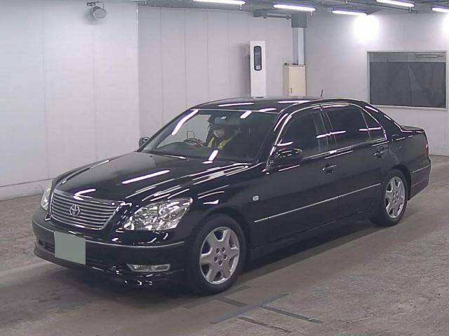 Тойота celsior 2004