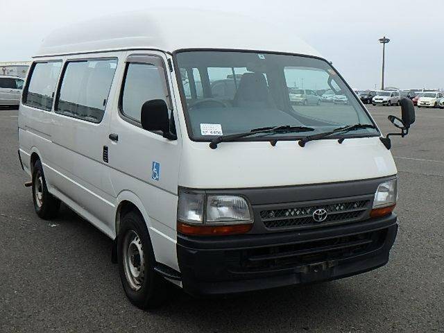 toyota hiace commuter 2004 for sale
